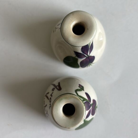 Set of 2 Vintage Devon Violets Miniature Vase Scent Bottle Vase Pottery Britain - Picture 8 of 9